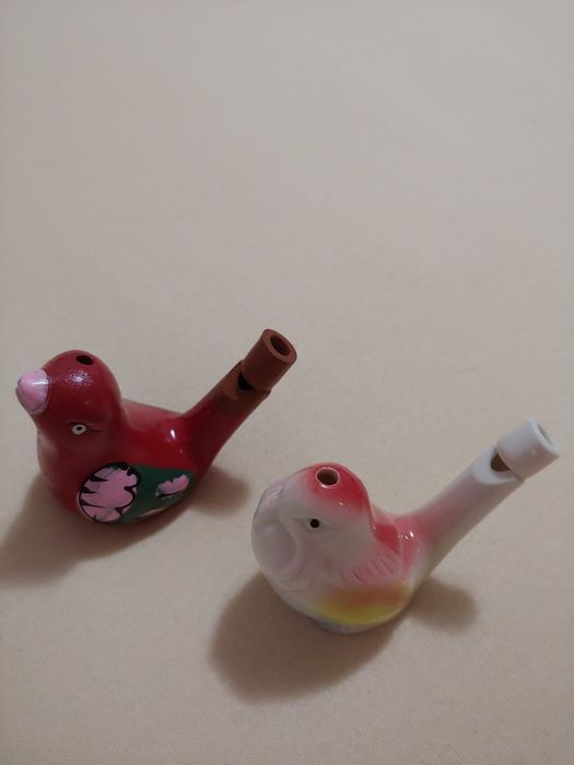 Bibelouri păsări / fluiere ceramice cu apă