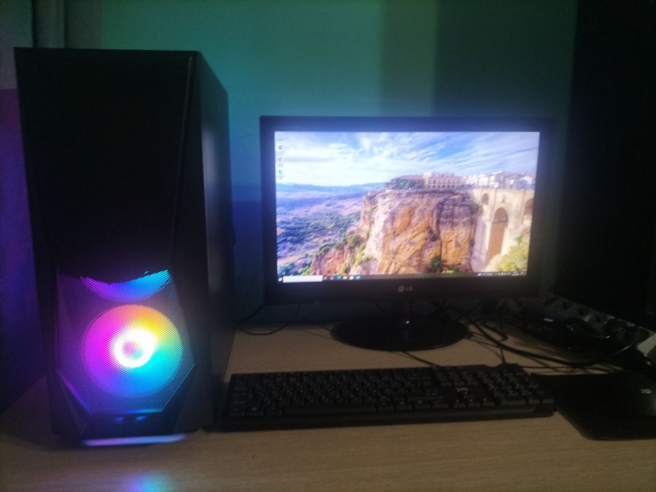 Срочно срочно нужены деньги