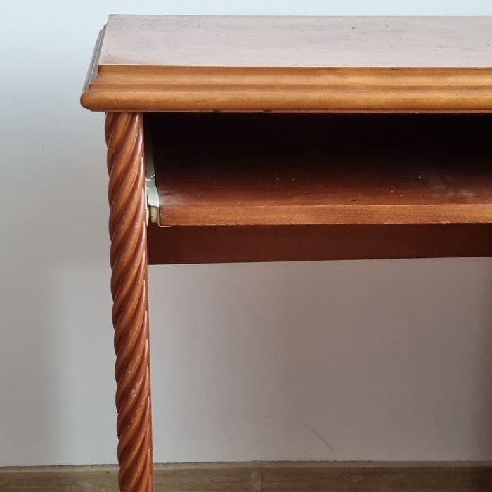 Старинно бюро