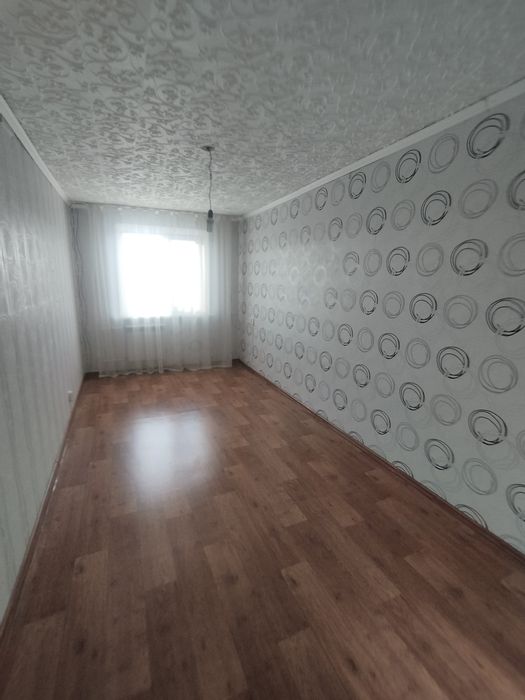 Срочно продам двухкомнатную квартиру