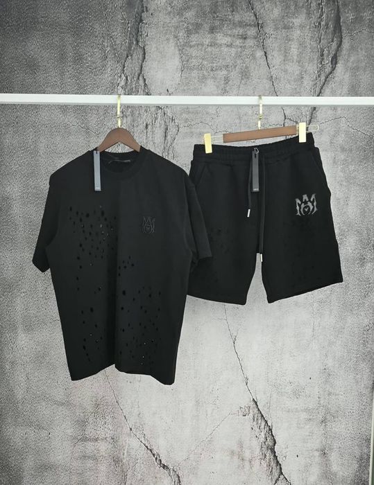 Мъжки къси екипи различни модели