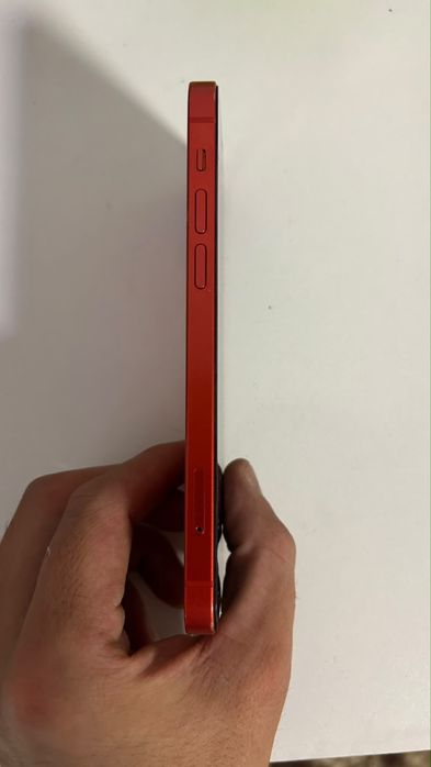 iPhone 12 (product) red