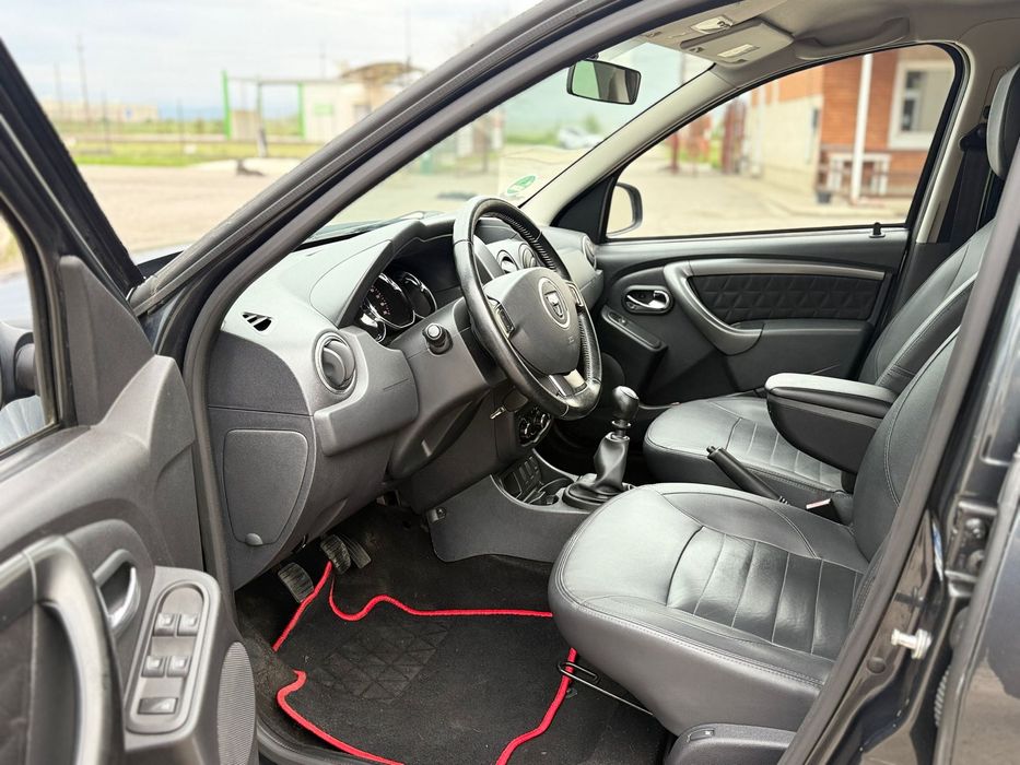 Dacia Duster Prestige  1,2 benzina an fab 2015 euro 5 inport germania