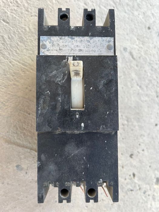 Выключатель автоматический электрический