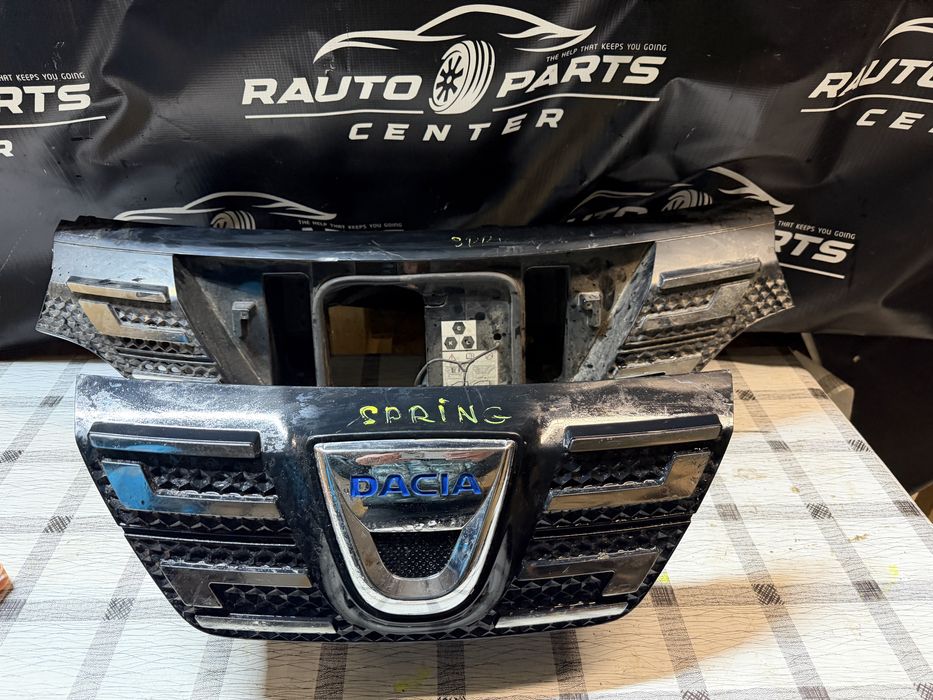 Grila radiator Dacia Spring 2019/2020/2021/2022