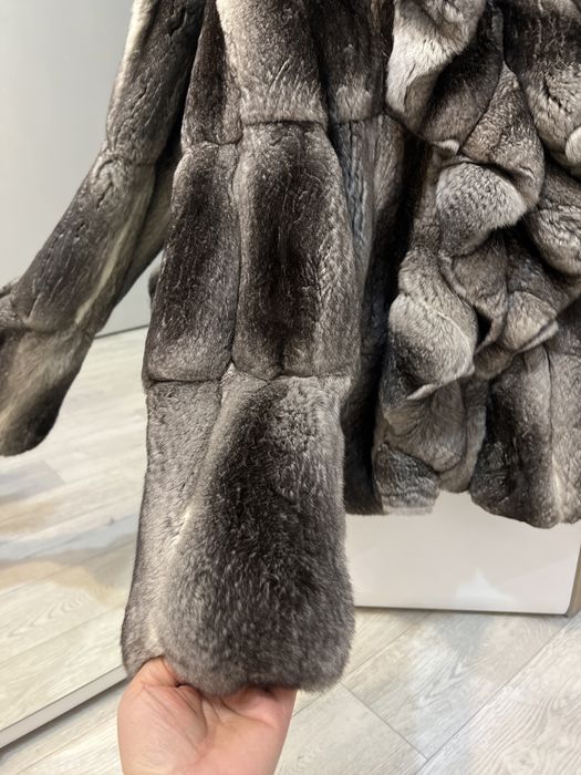 Срочно шуба шиншилла