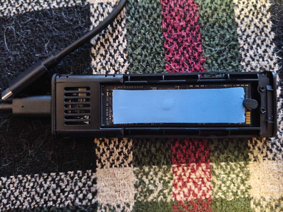 Новый ssd fx900 pro 1TB