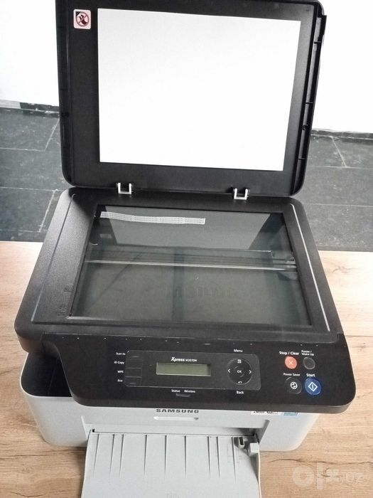 Принтер Samsung Xpress SL-M2070W wifi