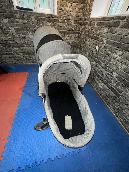 Продам любимую коляску