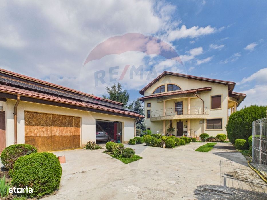 Casă / Vilă cu 6 camere de vânzare