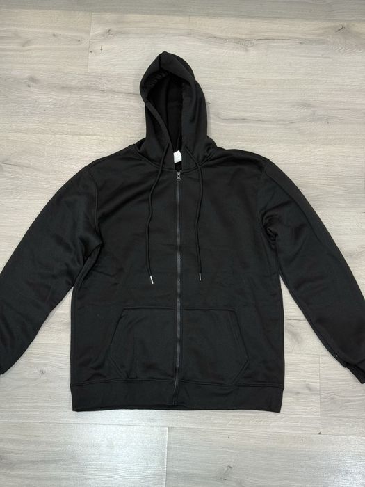 Продам зип-худи новая