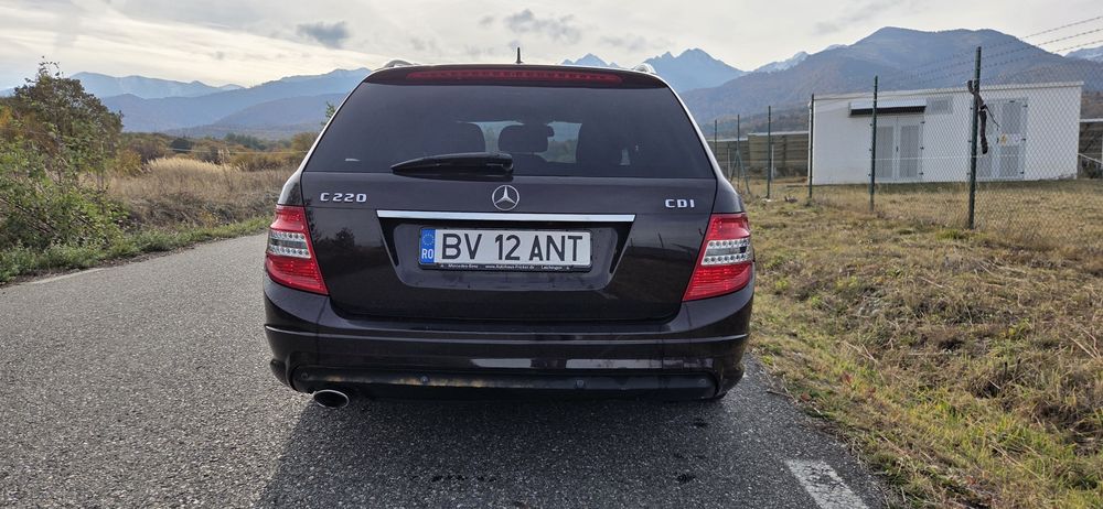MERCEDES-BENZ C-Class 2011 — imagine 5