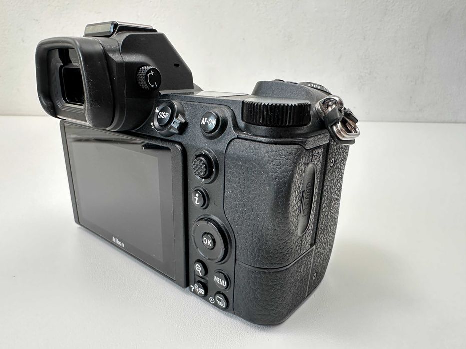 Безогледален фотоапарат Nikon Z6