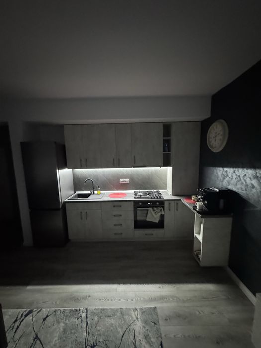 Aparatament 3 camere complet mobilat si utilat