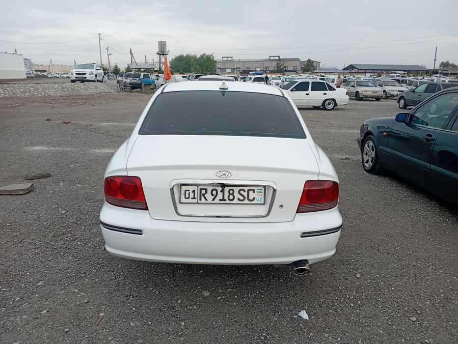 Hunday sonata 2001