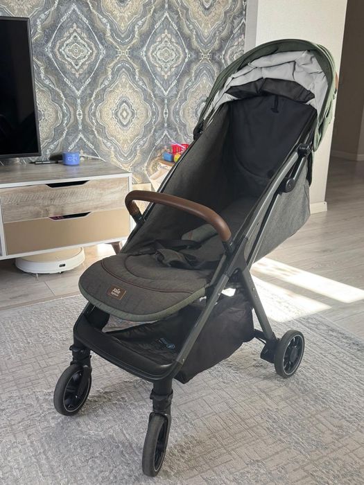 Продам коляску Joie Parcel