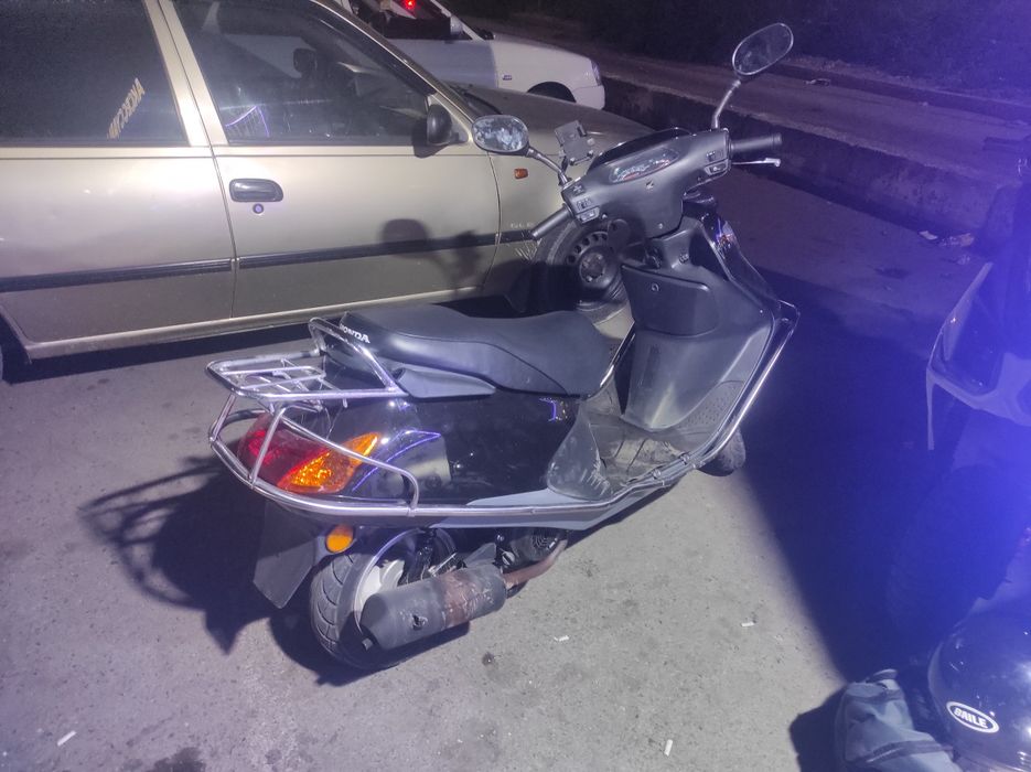 Продам скутер Хонда