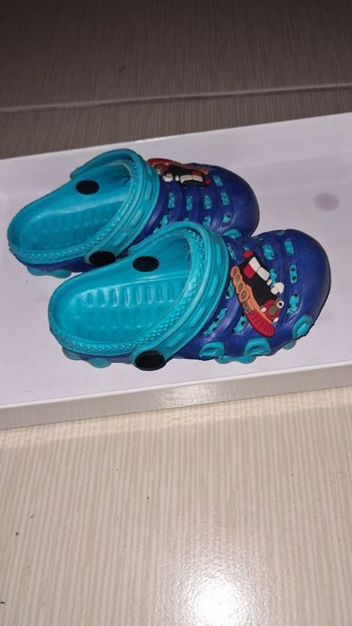 Детские вещи, обувь