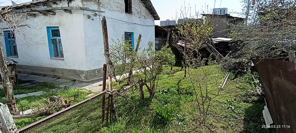 Продаётся дом от собственника в Яшнабадском районе.