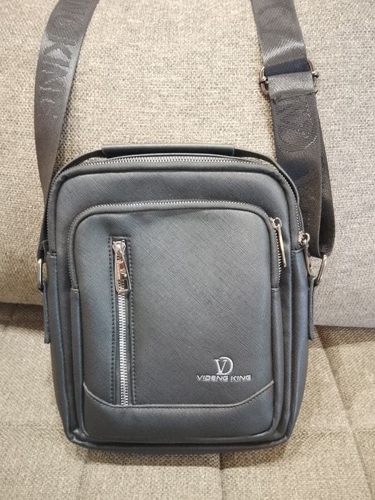 Мъжка чанта ежедневна черна