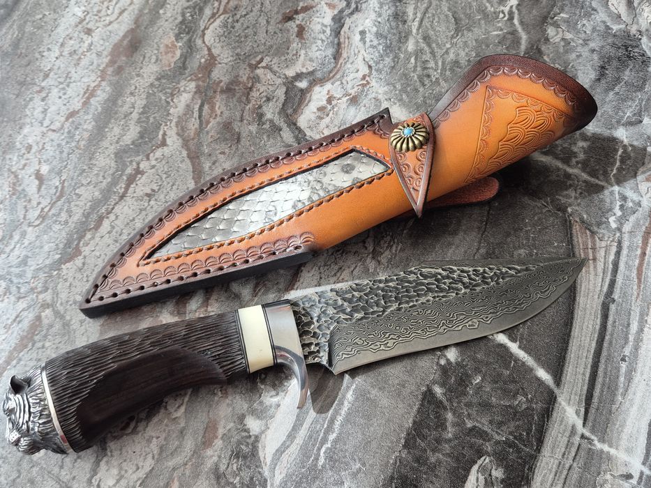 ЛОВЕН нож от дамаска стомана