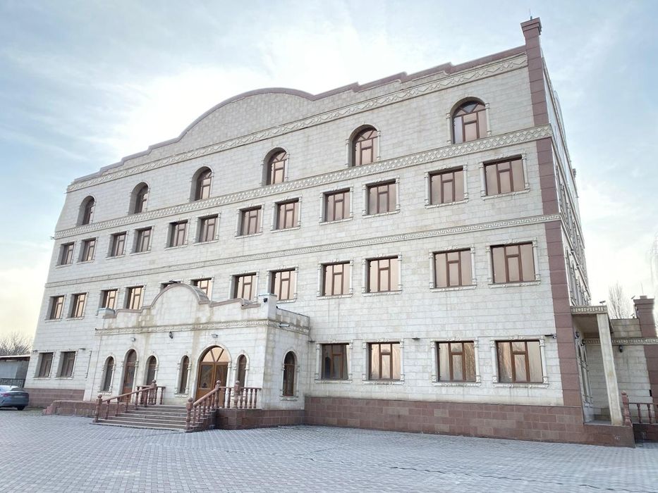 Коммерческий недвижимость.