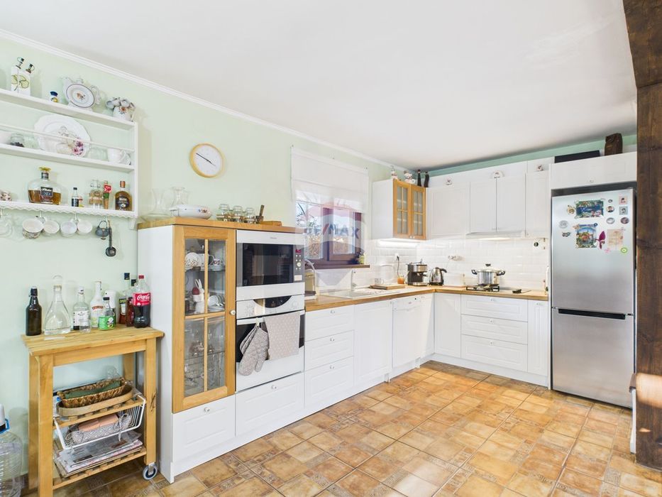 Продава се Къща в Варна, Виница - 260 кв.м за 1332 €/кв.м - Снимка #2