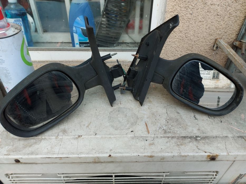 Оригинални огледала за Renault Scenik