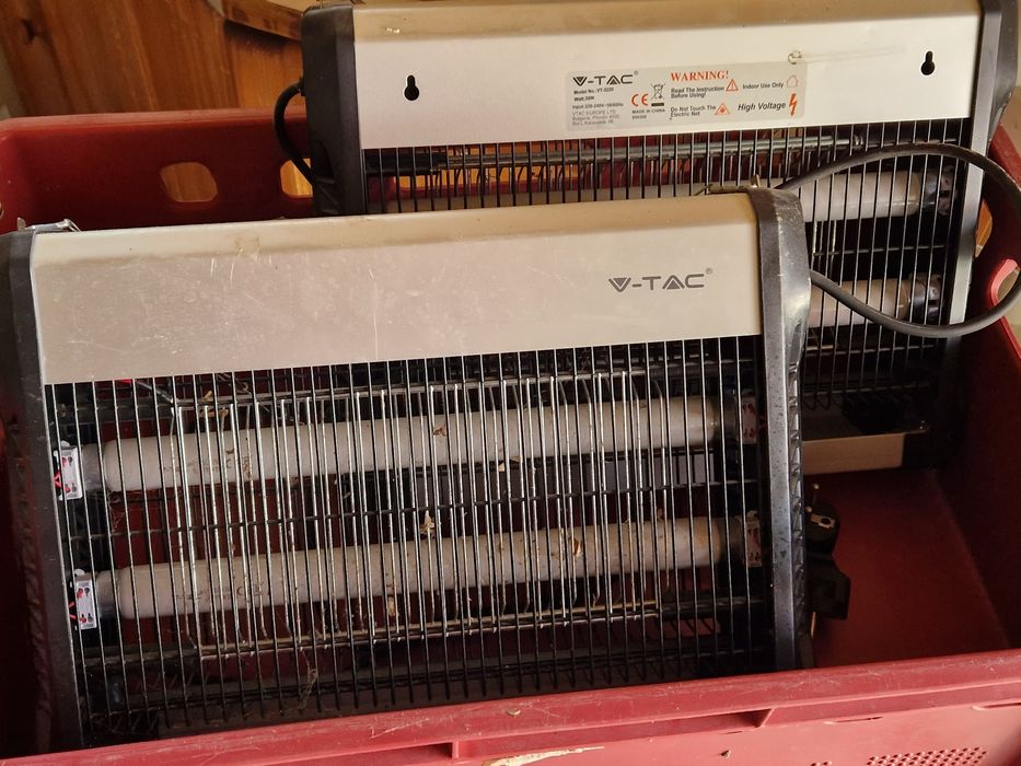 Ултравиолетови лампи против насекоми