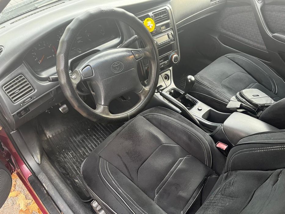 Toyota Carina E.