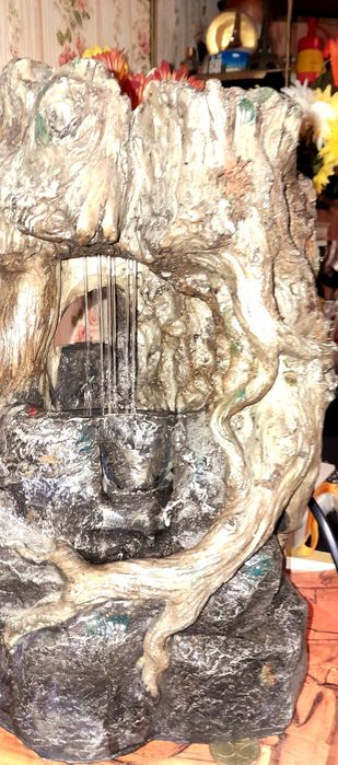 Стаен водопад с осветление-Германия