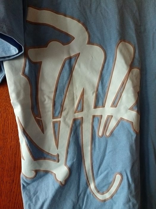 Tricou Syna World