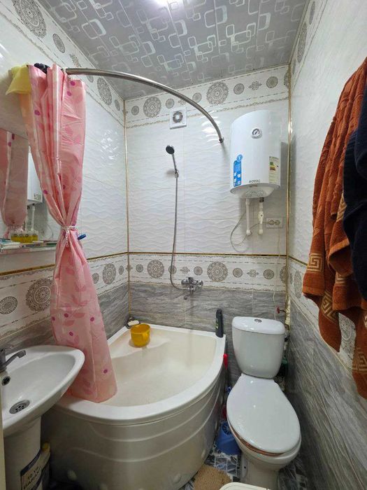 Продаётся 1х комн квартира на 4 этаже Ор-р Конечка