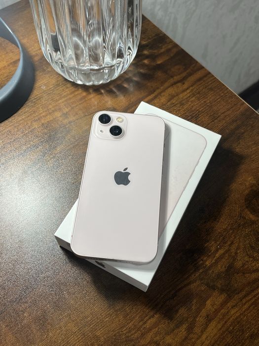 Iphone 13 в идеальном состоянии