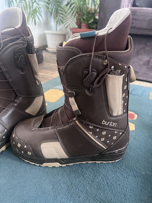 Обувки за сноуборд Burton