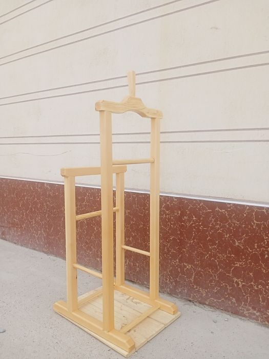 Veshilka yogʻochdan yasalgan