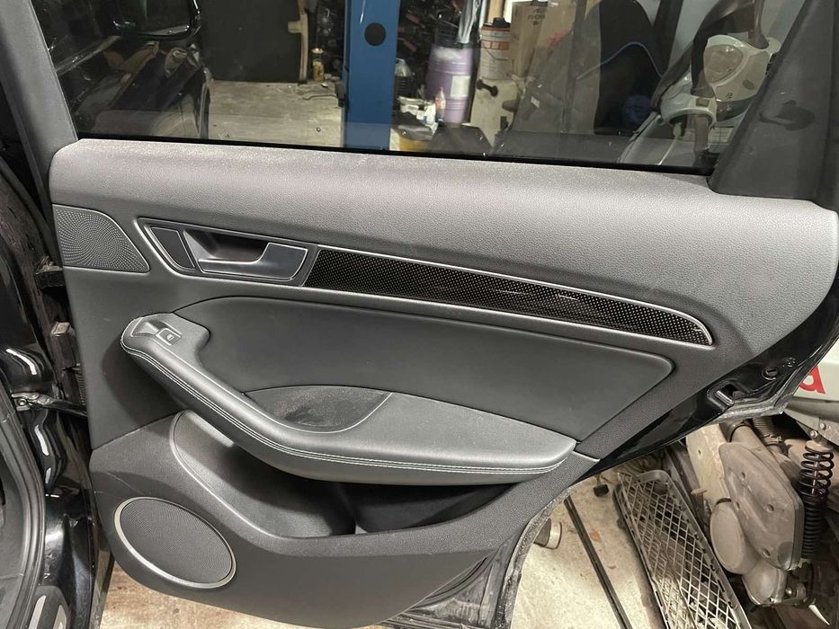 Кожен салон, седаки за Audi SQ5