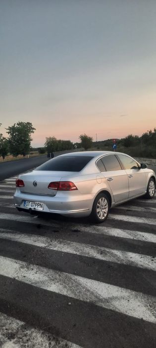 VOLKSWAGEN Passat 0 — imagine 4