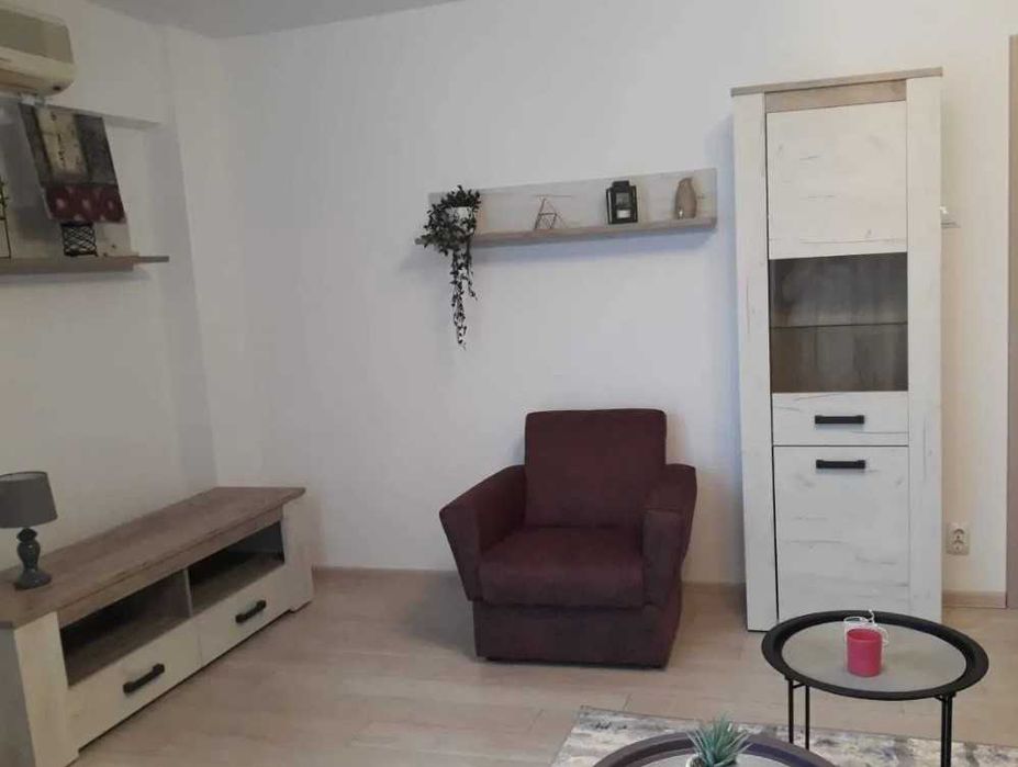 Дава се под наем Двустаен апартамент в Пловдив, Младежки Хълм - 65 кв.м за 311.1 € - Снимка #3