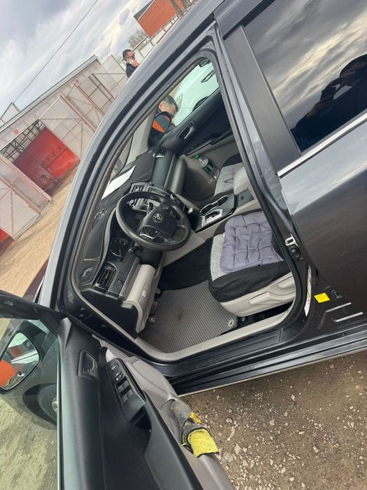 Продам Toyota Camry