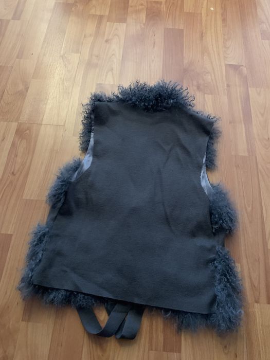 Vesta din blana naturala de miel si lana