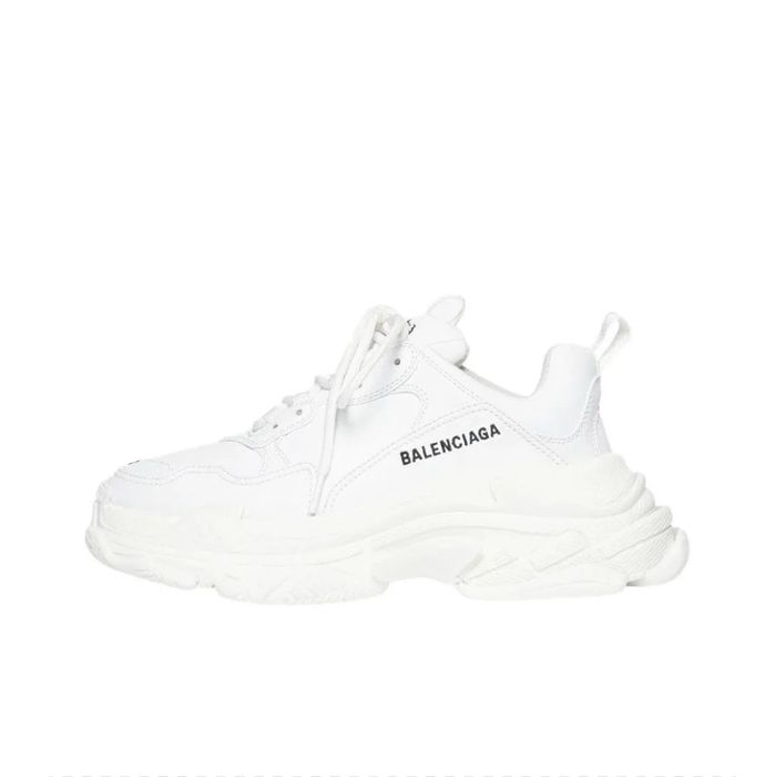 Balenciaga triple s