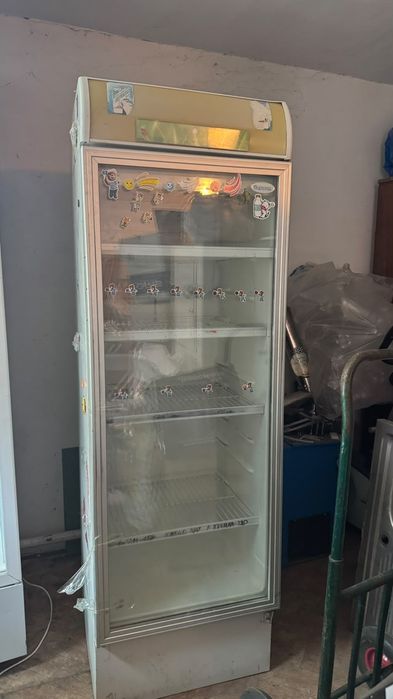 Продам холодильник