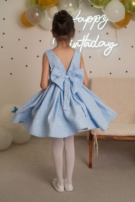 Продажа детских платьев (оптом).