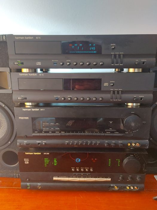 CD Hărman Kardon HD710 perfect funcțional