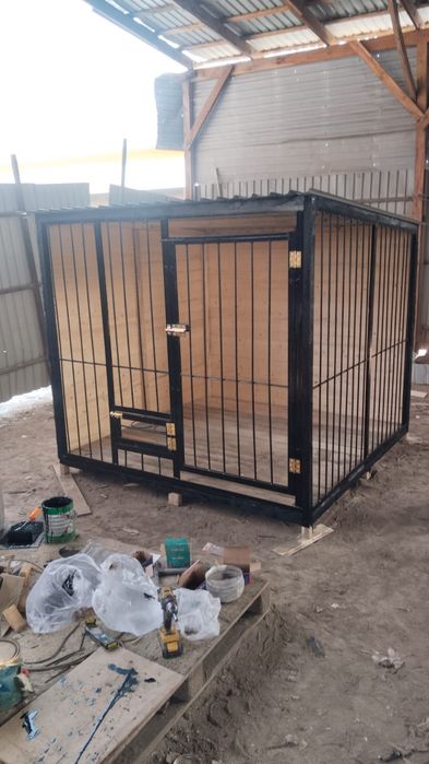 Продам вольер вместе с будкой