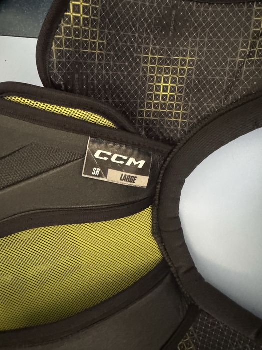 Нагрудник CCM XF PRO