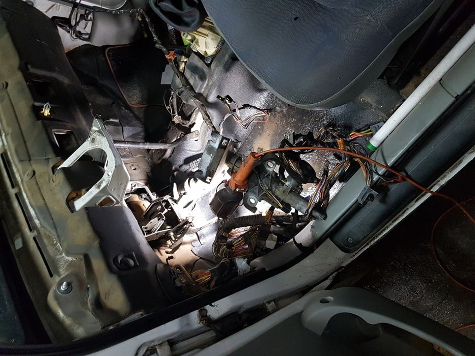 Mecanic auto cu experienta