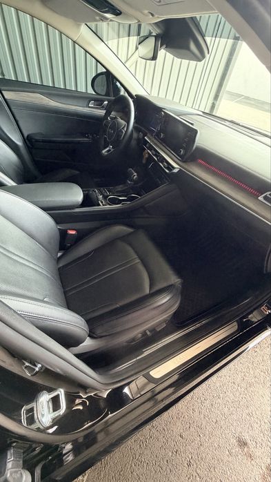Kia K5 Prestige Plus 2.5L — 2023 год