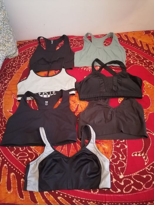 Bustiere damă (13 bucăți) - 100 lei